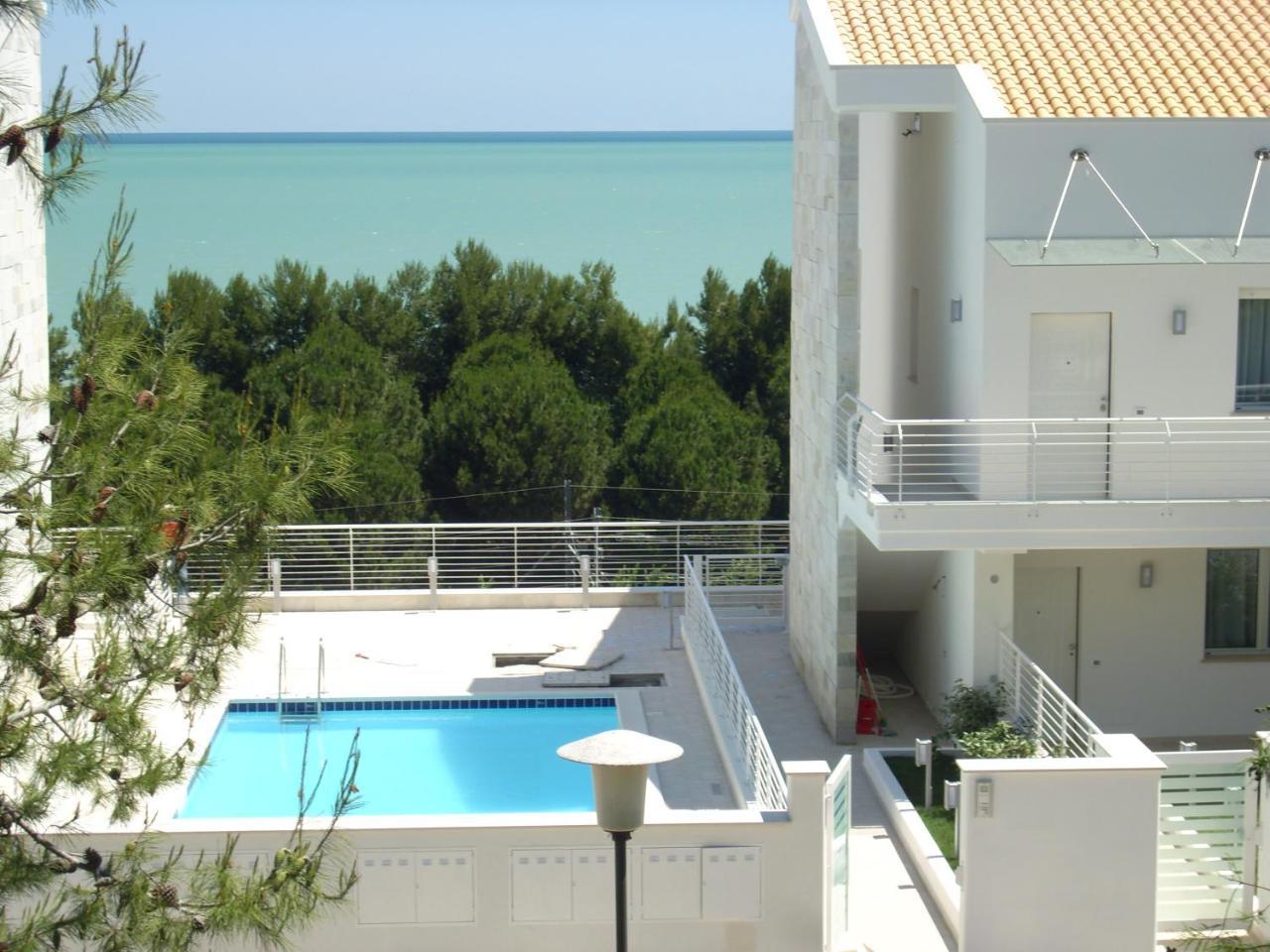 Cerrano Park Resort Pineto Ngoại thất bức ảnh
